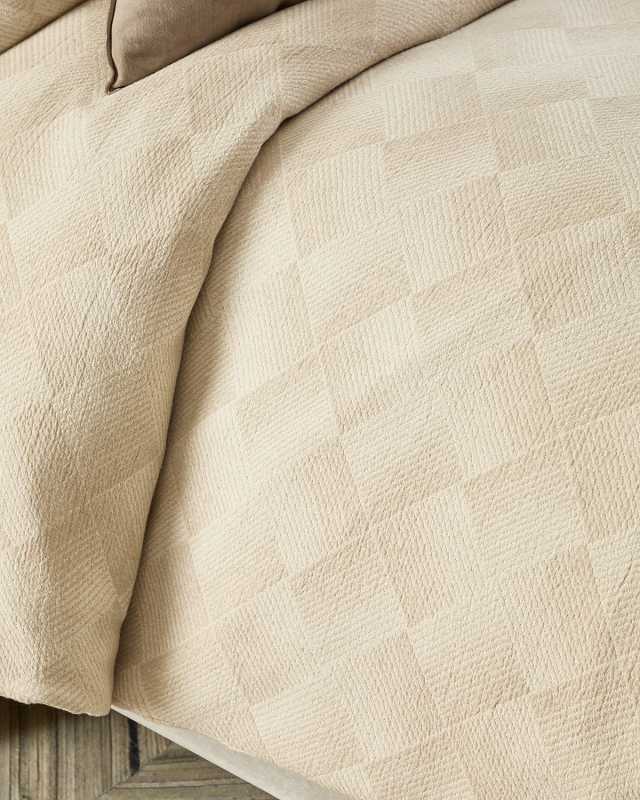 Miko Duvet,